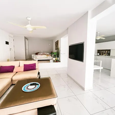 Spacious Studio Next To The Ocean Cs422